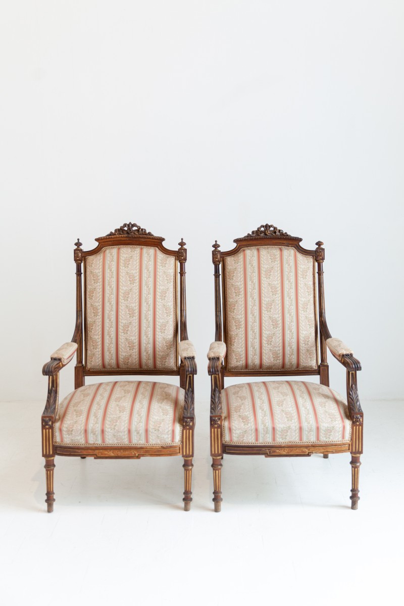 Pair of armchairs in Louis XVI style